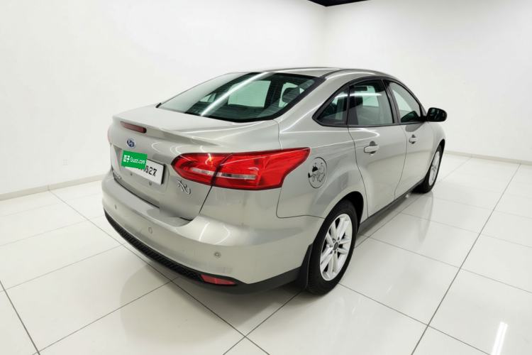 Used Ford Focus 2015 Sedan 1.6L Automatic Trend Model Rear Right 45 Deg