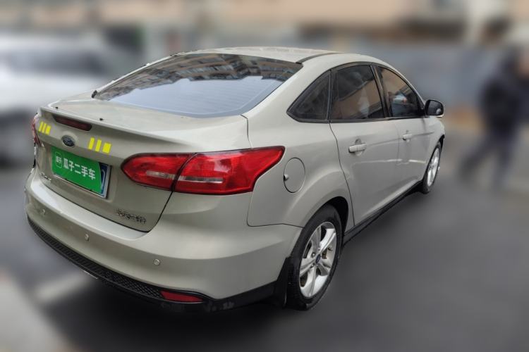 Used Ford Focus 2015 Sedan 1.6L Manual Comfort Model Rear Right 45 Deg