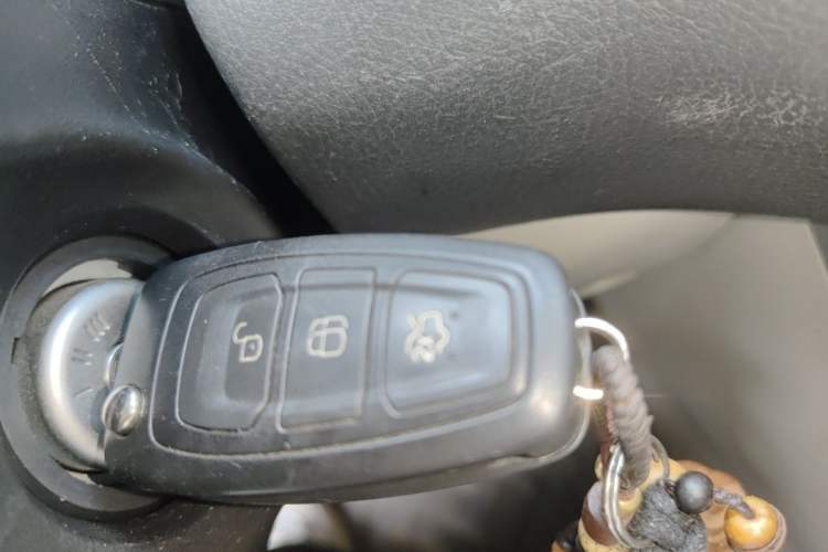 Used Ford Focus 2015 Sedan 1.6L Automatic Trend Model Vehicle Key