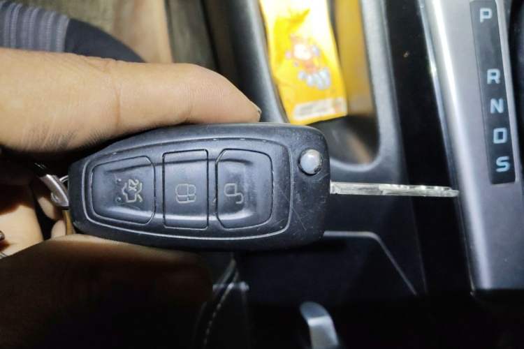 Used Ford Focus 2015 Sedan 1.6L Automatic Trend Model Vehicle Key
