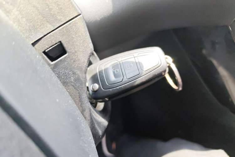 Used Ford Focus 2015 Hatchback EcoBoost 180 Automatic Elite Model Vehicle Key