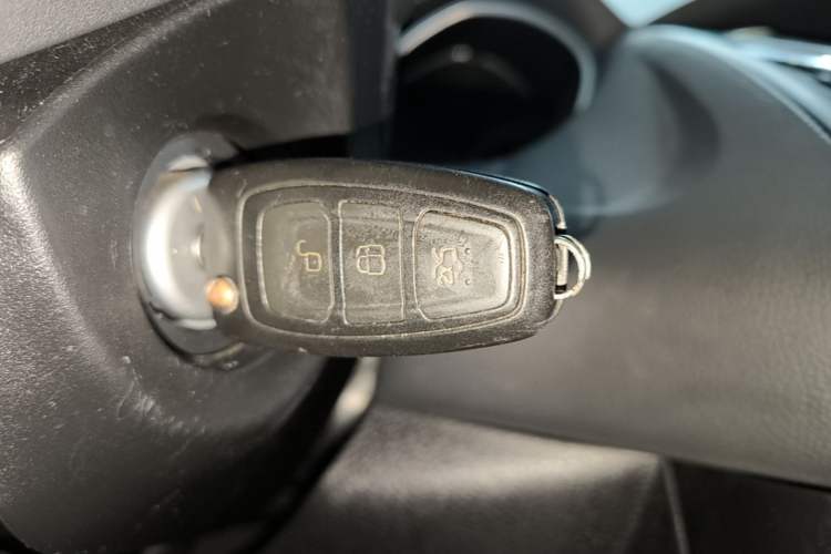 Used Ford Focus 2015 Sedan 1.6L Automatic Trend Model Vehicle Key