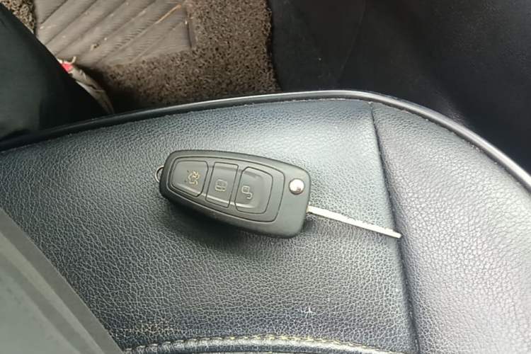 Used Ford Focus 2015 Hatchback 1.6L Automatic Comfort Model Vehicle Key