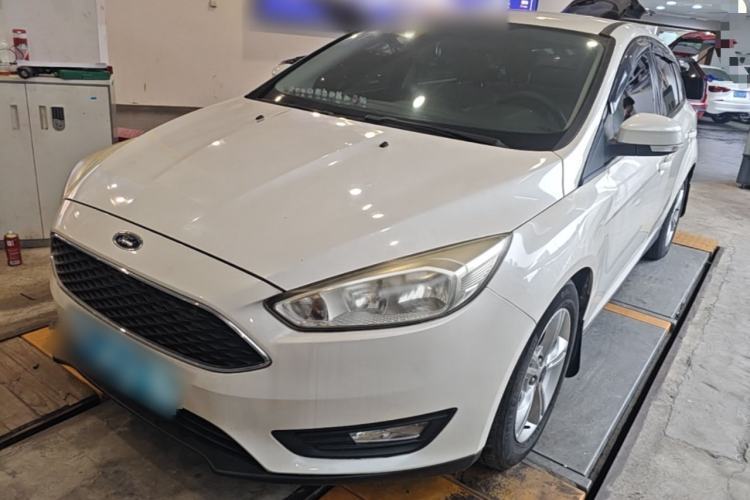Used Ford Focus 2015 Hatchback 1.6L Automatic Comfort Model Guazi used car, China used car export, Used car for sale, Used  cars, Cheapest cars for sale