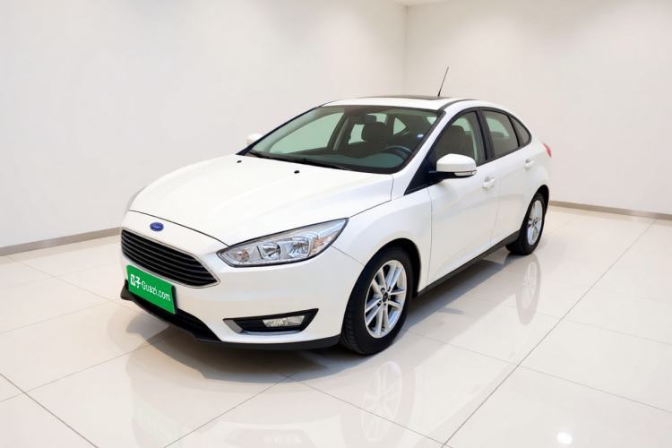 Ojetý Ford Focus 2015 Sedan EcoBoost 125 Automatic Supreme Style Edition Guazi used car, China used car export, Used car for sale, Used cars, Cheapest cars for sale