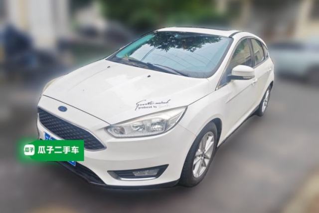 Used Ford Focus 2015 Hatchback EcoBoost 125 Automatic Supreme Style Edition