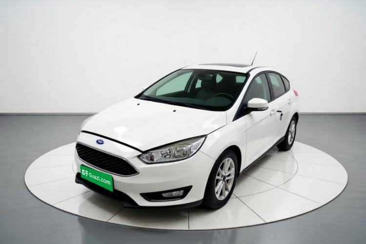 Used Ford Focus 2015 Hatchback EcoBoost 125 Automatic Supreme Style Edition Guazi used car, China used car export, Used car for sale, Used  cars, Cheapest cars for sale