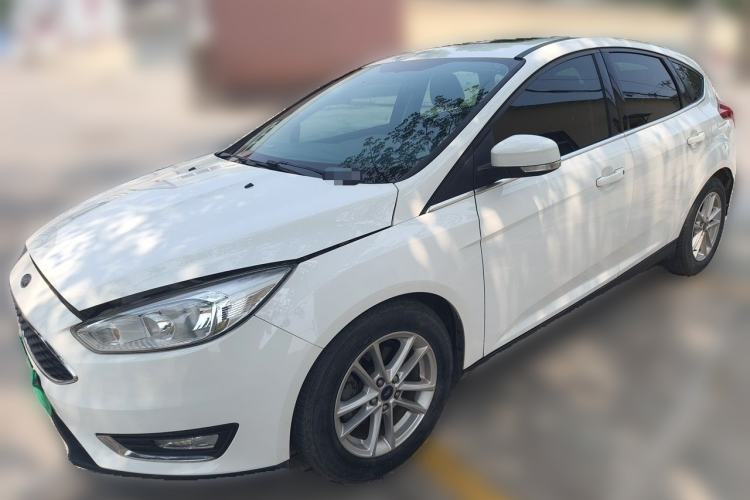 Used Ford Focus 2015 Hatchback EcoBoost 180 Automatic Elite Model Guazi used car, China used car export, Used car for sale, Used cars, Cheapest cars for sale