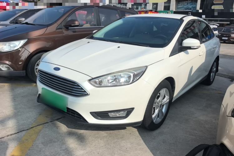 Used Ford Focus 2015 Sedan 1.6L Manual Comfort Model Guazi used car, China used car export, Used car for sale, Used  cars, Cheapest cars for sale