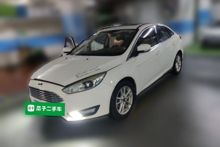 Used Ford Focus 2015 Sedan 1.6L Automatic Trend Model Guazi used car, China used car export, Used car for sale, Used cars, Cheapest cars for sale