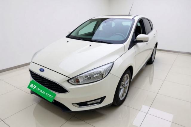 Used Ford Focus 2015 Hatchback EcoBoost 125 Automatic Supreme Style Edition
