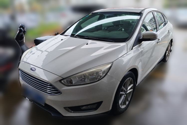 Used Ford Focus 2015 Sedan EcoBoost 180 Automatic Elite Model Guazi used car, China used car export, Used car for sale, Used cars, Cheapest cars for sale