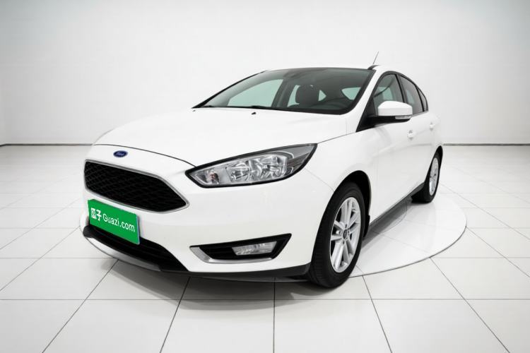 Ford Focus 2015 Hatchback 1.6L Automatic Fashion Edition usado Guazi used car, China used car export, Used car for sale, Used cars, Cheapest cars for sale