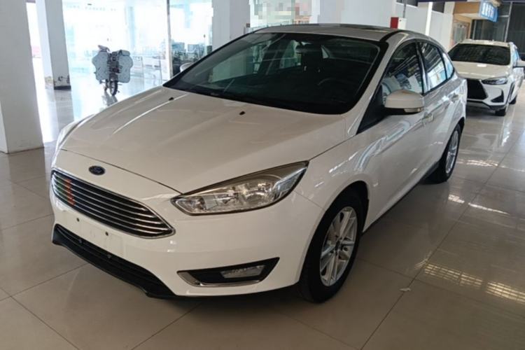 Used Ford Focus 2015 Sedan 1.6L Automatic Trend Model Guazi used car, China used car export, Used car for sale, Used  cars, Cheapest cars for sale