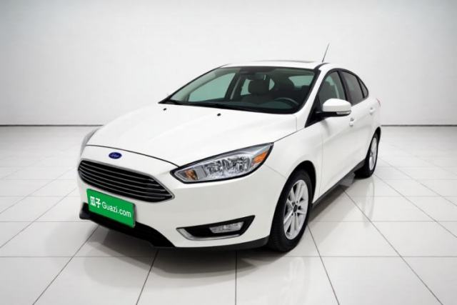 Ford Focus 2015 Sedan EcoBoost 125 Automatic Supreme Style Edition usado