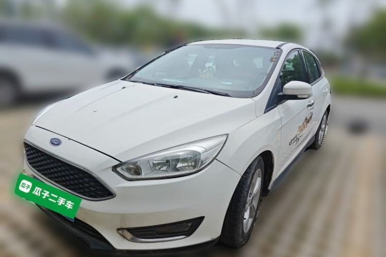 Used Ford Focus 2015 Hatchback 1.6L Manual Comfort Edition Guazi used car, China used car export, Used car for sale, Used cars, Cheapest cars for sale