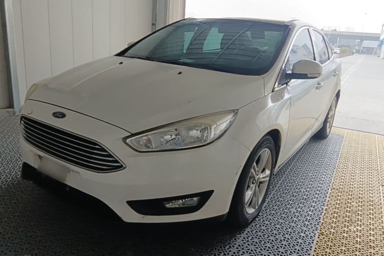 Used Ford Focus 2015 Sedan 1.6L Automatic Comfort Model Guazi used car, China used car export, Used car for sale, Used  cars, Cheapest cars for sale