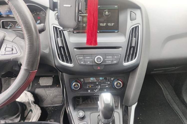 Used Ford Focus 2015 Sedan EcoBoost 180 Automatic Elite Model Audio And AC Panel