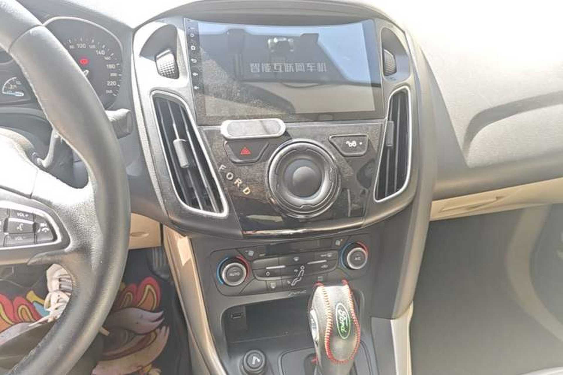 Used Ford Focus 2015 Sedan EcoBoost 125 Automatic Supreme Style Edition Audio And AC Panel