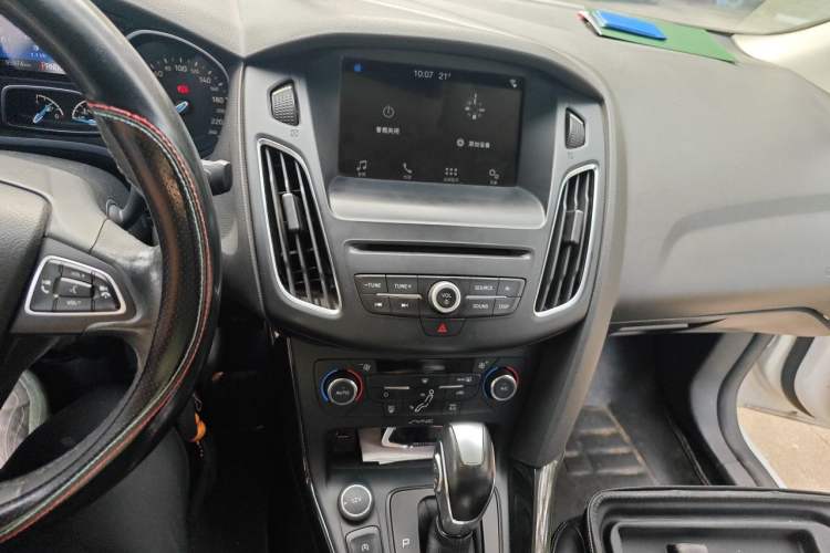 Used Ford Focus 2015 Sedan EcoBoost 180 Automatic Elite Model Audio And AC Panel