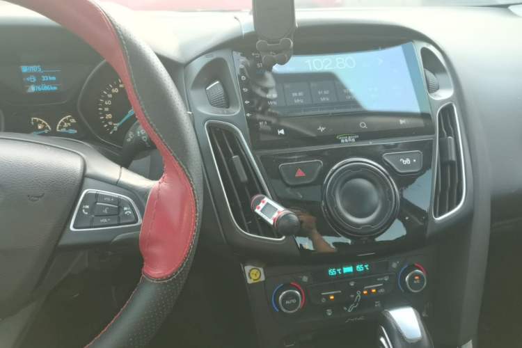 Used Ford Focus 2015 Sedan 1.6L Automatic Trend Model Audio And AC Panel