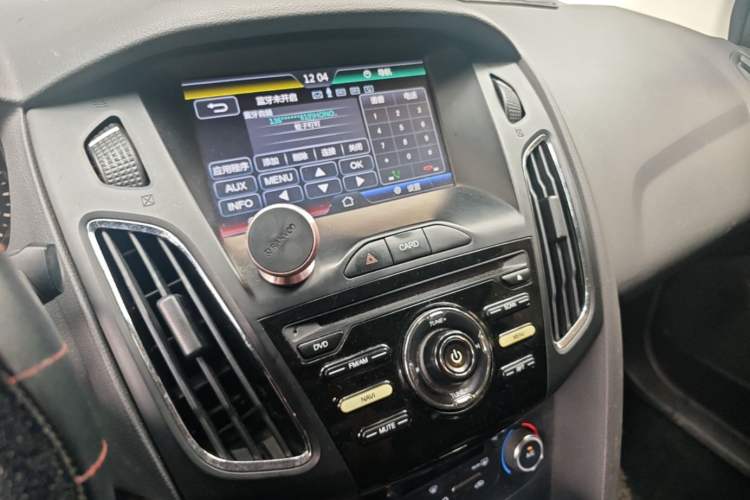 Used Ford Focus 2015 Sedan 1.6L Automatic Trend Model Audio And AC Panel