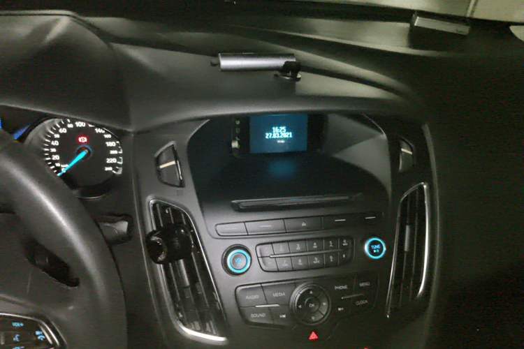 Used Ford Focus 2015 Sedan 1.6L Automatic Trend Model Audio And AC Panel