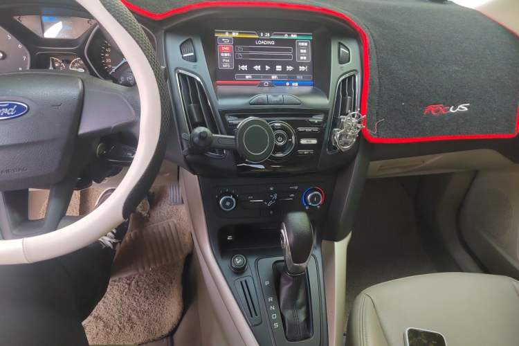 Used Ford Focus 2015 Sedan 1.6L Automatic Comfort Model Audio And AC Panel