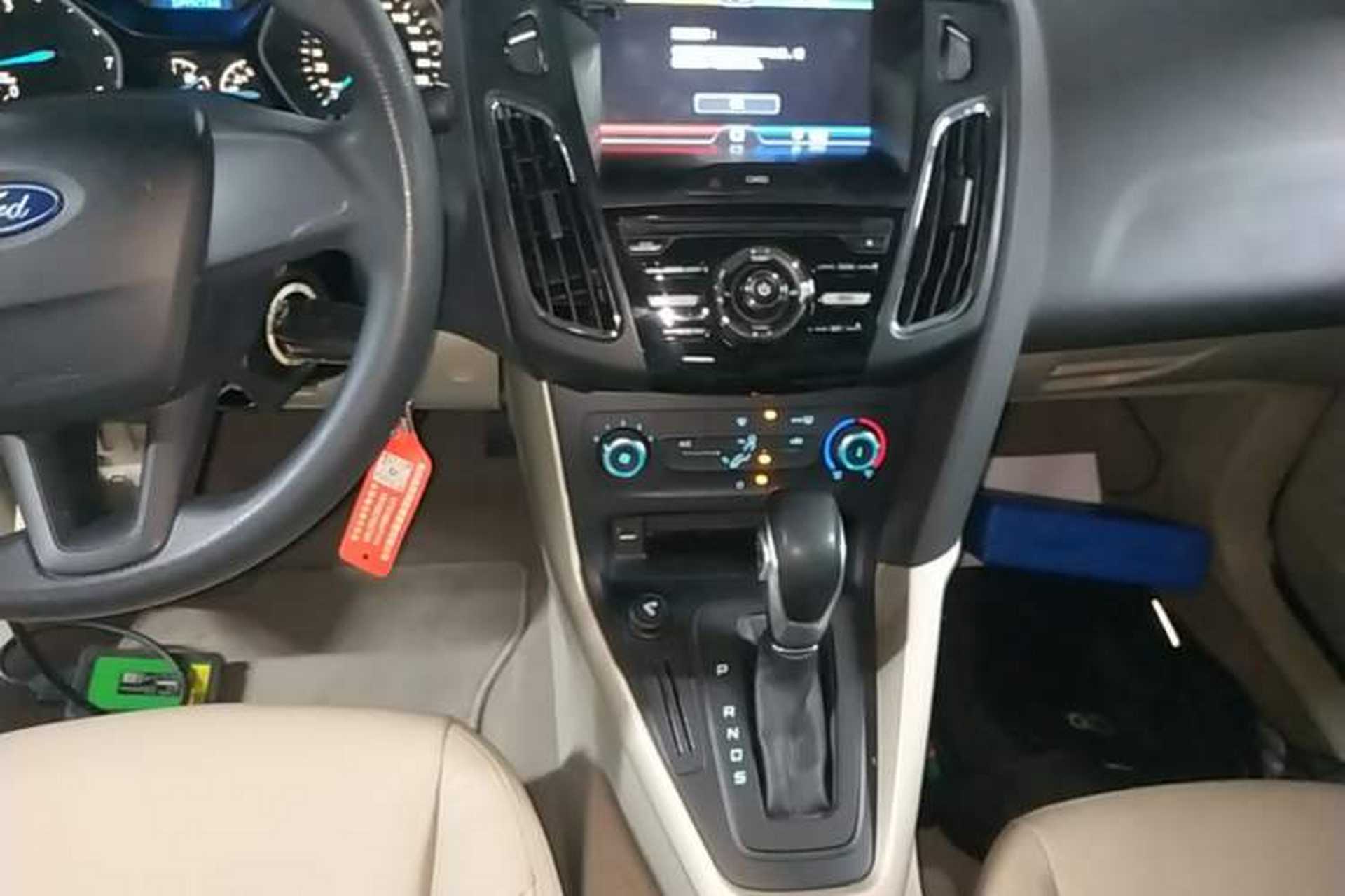 Used Ford Focus 2015 Sedan 1.6L Automatic Comfort Model Audio And AC Panel