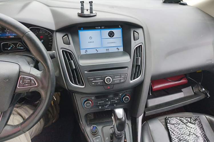 Used Ford Focus 2015 Sedan EcoBoost 180 Automatic Elite Model Audio And AC Panel