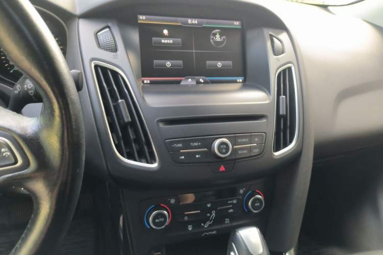 Used Ford Focus 2015 Sedan EcoBoost 180 Automatic Elite Model Audio And AC Panel