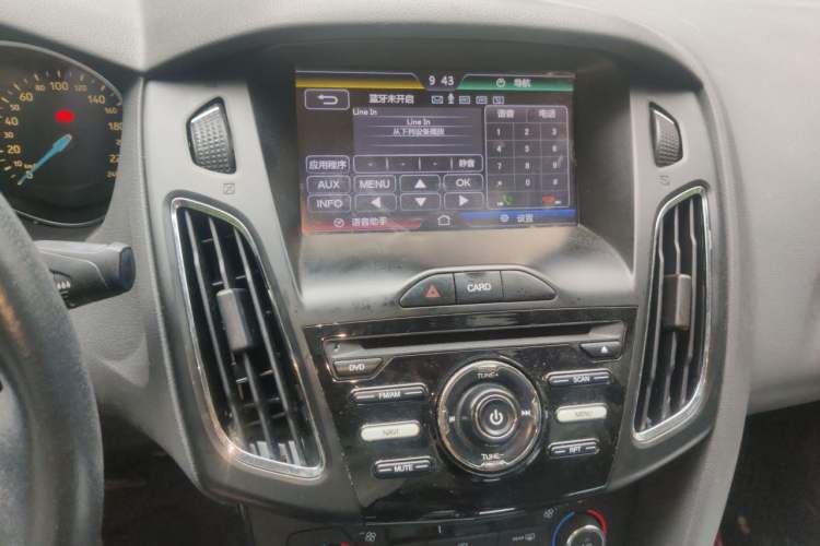 Used Ford Focus 2015 Sedan 1.6L Automatic Trend Model Audio And AC Panel