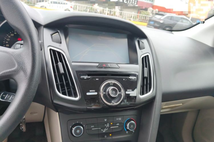 Used Ford Focus 2015 Sedan 1.6L Automatic Comfort Model Audio And AC Panel