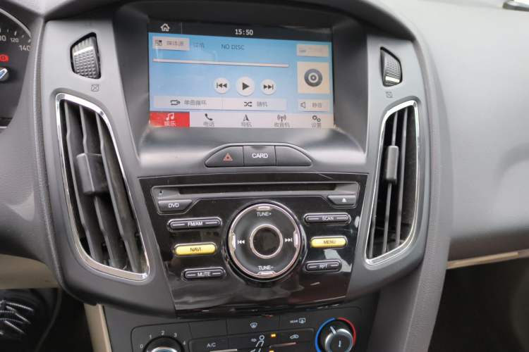 Used Ford Focus 2015 Sedan 1.6L Automatic Comfort Model Audio And AC Panel