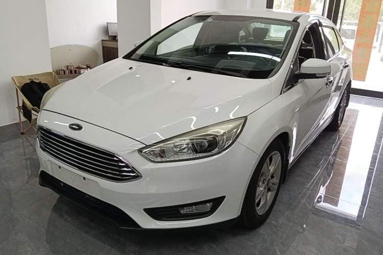 Used Ford Focus 2015 Sedan 1.6L Automatic Comfort Model Guazi used car, China used car export, Used car for sale, Used  cars, Cheapest cars for sale
