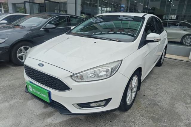 Used Ford Focus 2015 Hatchback EcoBoost 125 Automatic Supreme Style Edition