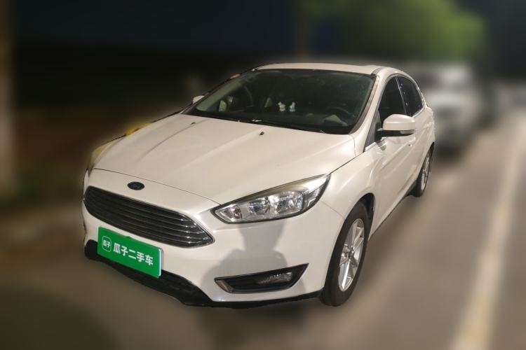 Used Ford Focus 2015 Hatchback EcoBoost 180 Automatic Elite Model Guazi used car, China used car export, Used car for sale, Used  cars, Cheapest cars for sale