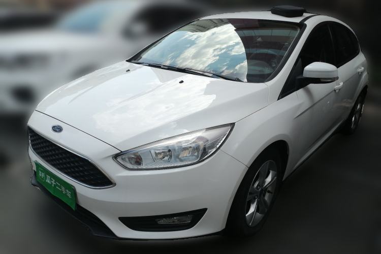 Used Ford Focus 2015 Hatchback 1.6L Automatic Comfort Model Guazi used car, China used car export, Used car for sale, Used  cars, Cheapest cars for sale