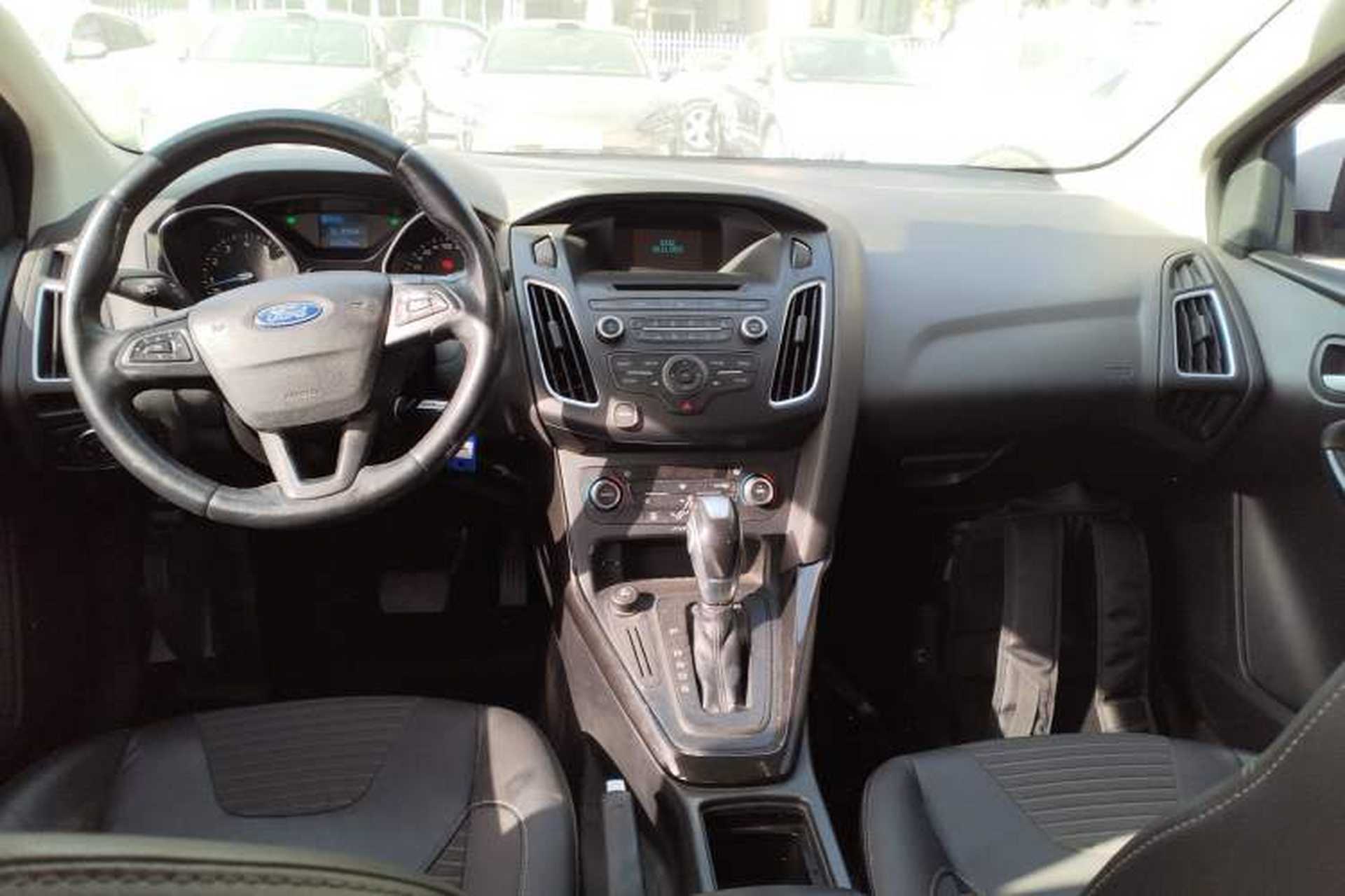Used Ford Focus 2015 Sedan 1.6L Automatic Trend Model Center Console