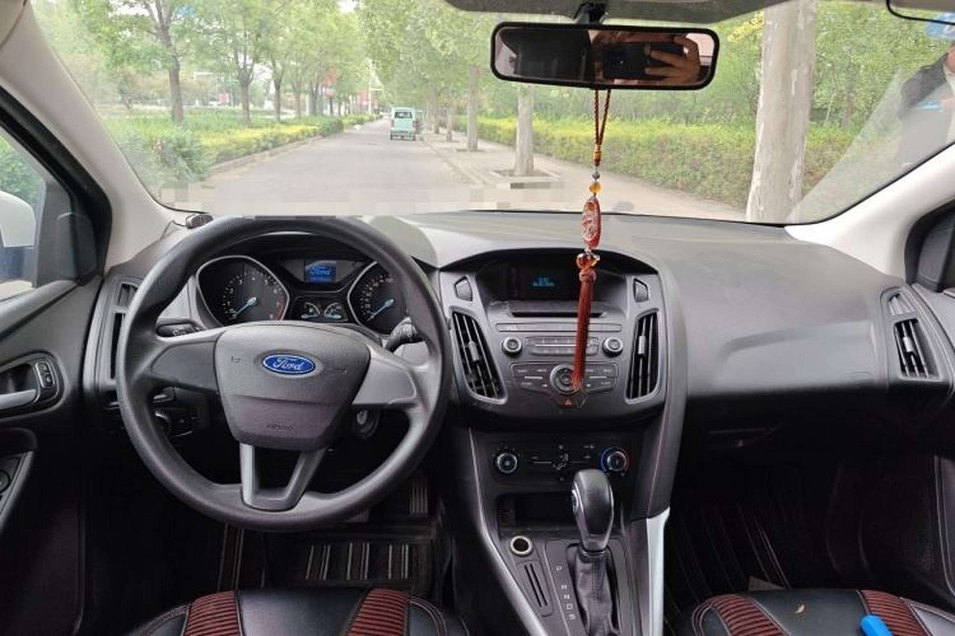 Used Ford Focus 2015 Hatchback 1.6L Automatic Comfort Model Center Console