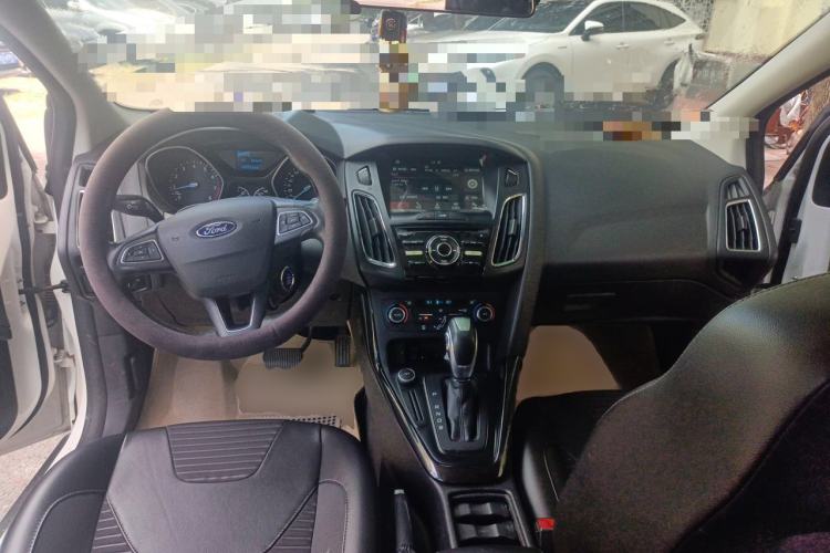 Used Ford Focus 2015 Sedan 1.6L Automatic Trend Model Center Console