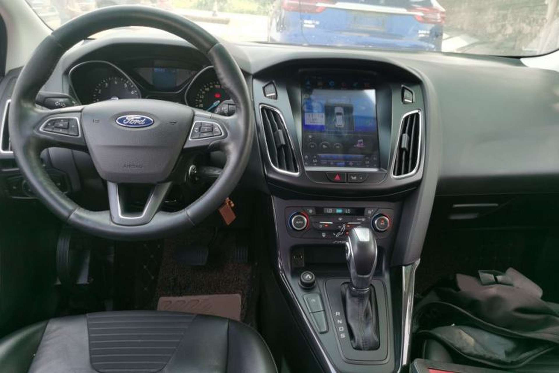 Used Ford Focus 2015 Sedan EcoBoost 125 Automatic Supreme Style Edition Center Console