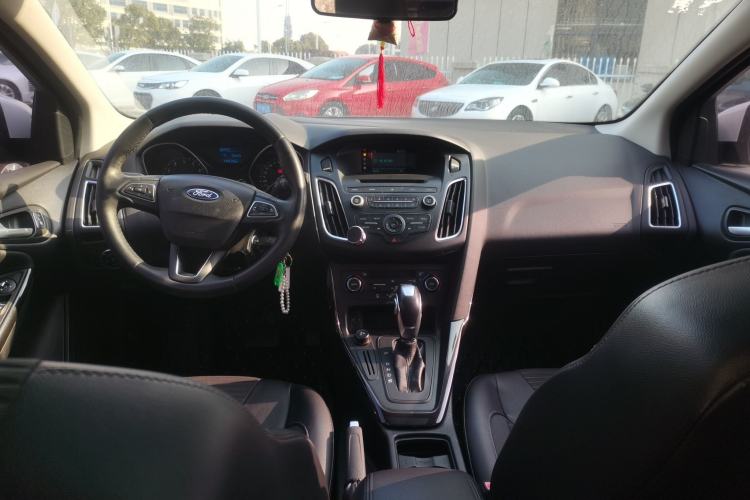 Used Ford Focus 2015 Sedan 1.6L Automatic Trend Model Center Console
