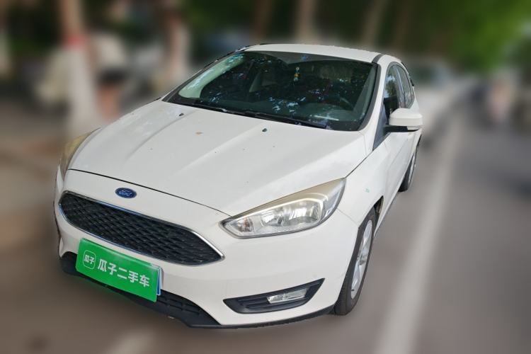 Used Ford Focus 2015 Hatchback 1.6L Automatic Comfort Model Guazi used car, China used car export, Used car for sale, Used  cars, Cheapest cars for sale