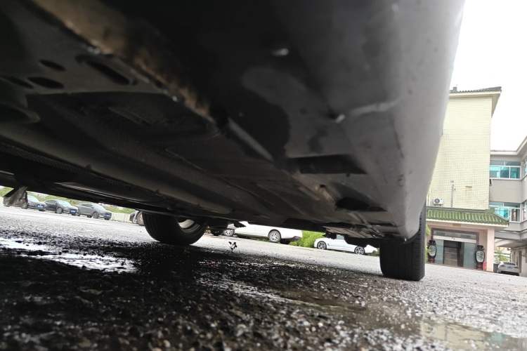Used Ford Focus 2015 Hatchback 1.6L Automatic Fashion Edition Chassis Front Left