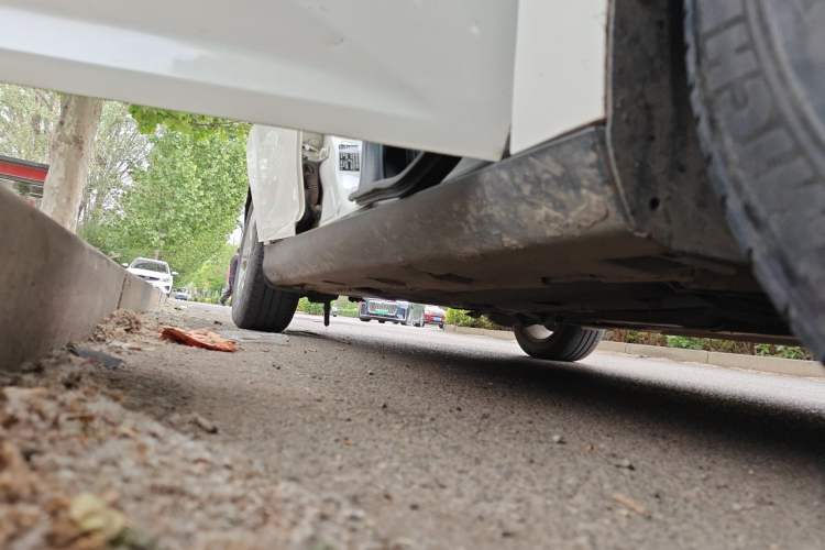 Used Ford Focus 2015 Hatchback 1.6L Automatic Comfort Model Chassis Front Right
