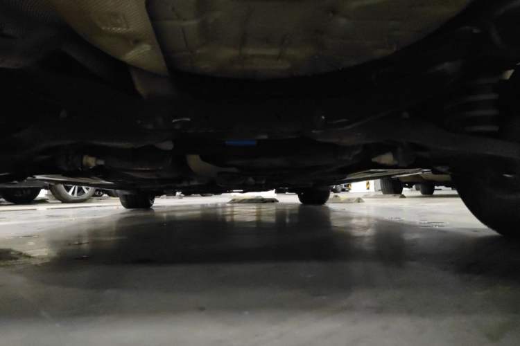 Used Ford Focus 2015 Hatchback EcoBoost 125 Automatic Supreme Style Edition Chassis Rear