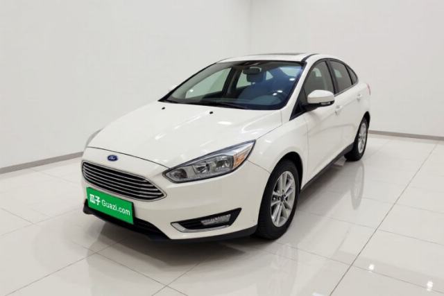 Ojetý Ford Focus 2015 Sedan 1.6L Automatic Trend Model