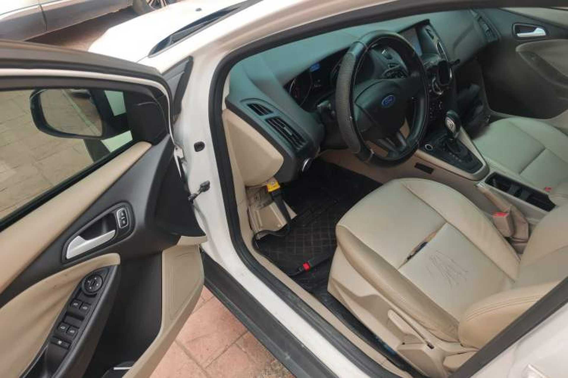 Used Ford Focus 2015 Sedan 1.6L Automatic Comfort Model Driver Seat