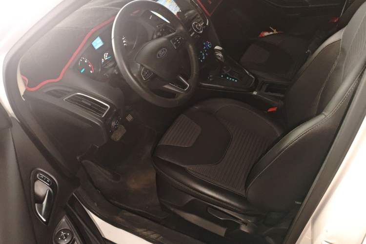 Used Ford Focus 2015 Sedan 1.6L Automatic Trend Model Driver Seat